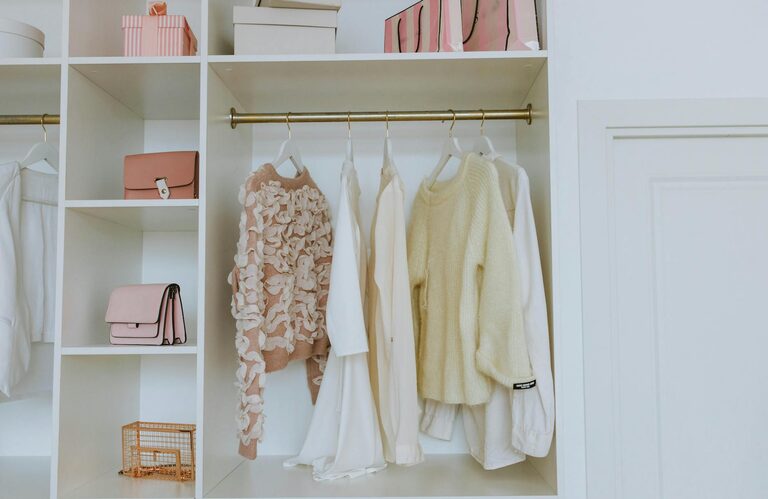 Tips for a Tidy Closet That Stays Organized All Year